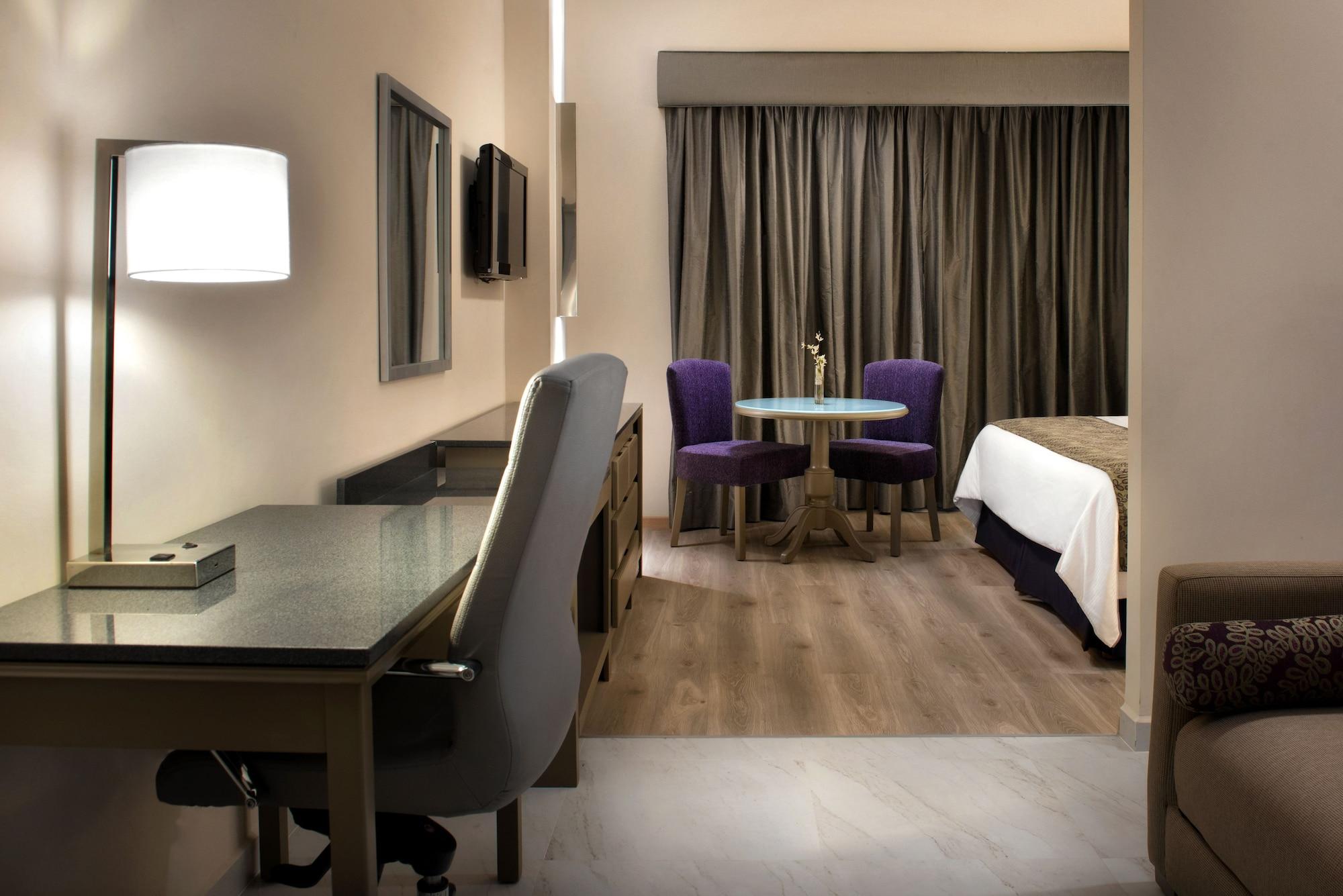 Krystal Monterrey Hotell Exteriör bild