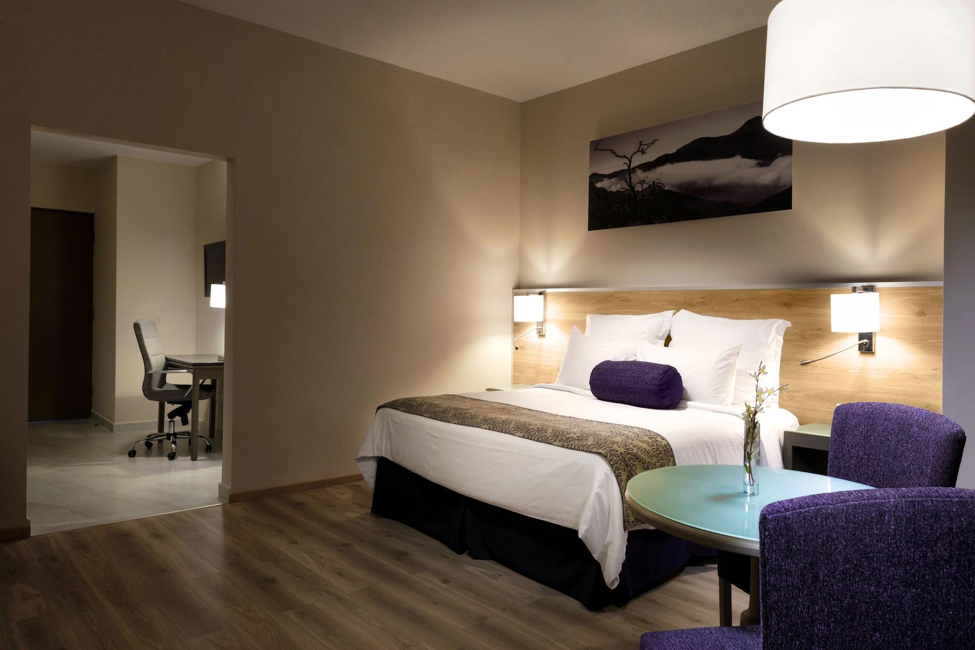 Krystal Monterrey Hotell Exteriör bild