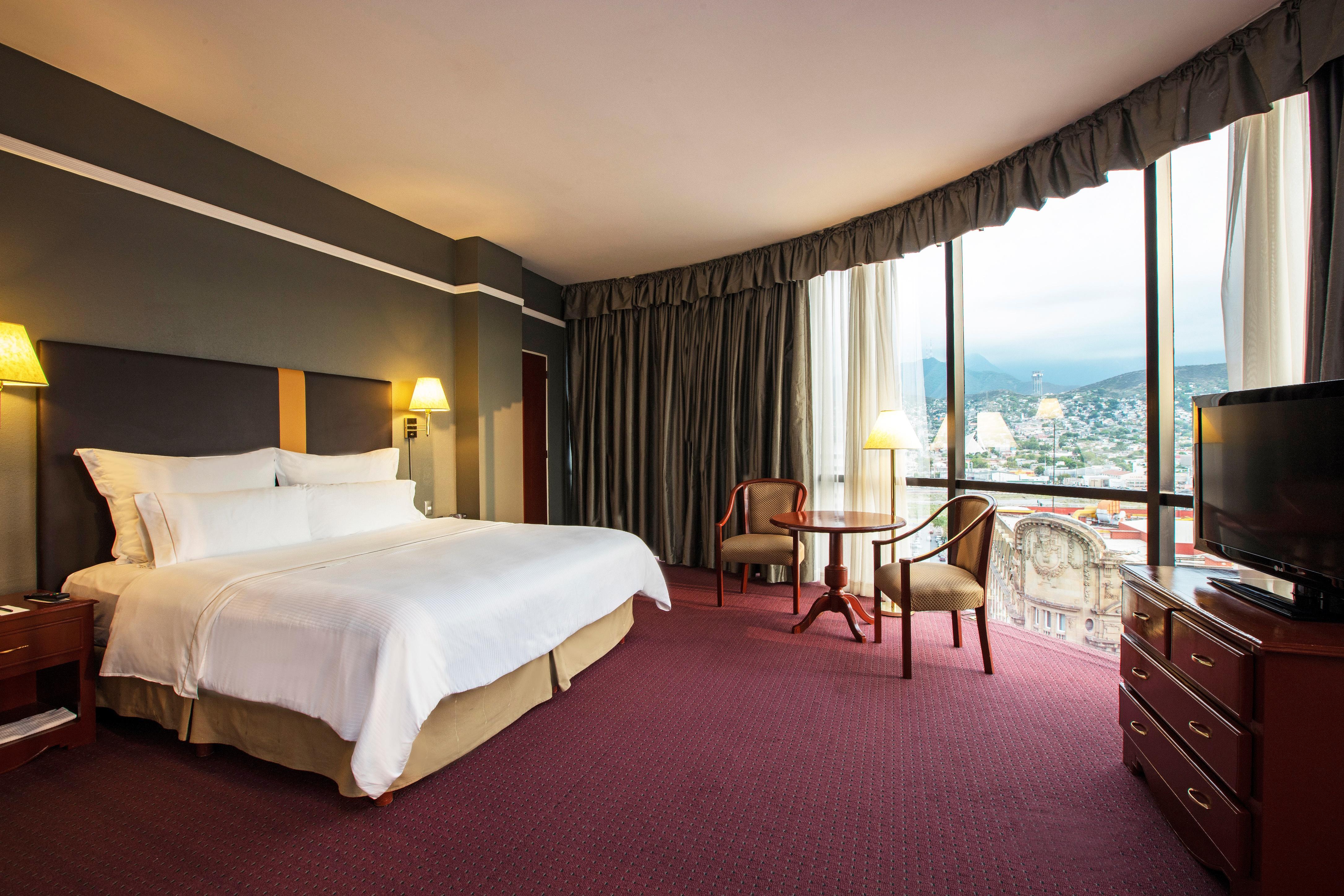 Krystal Monterrey Hotell Exteriör bild